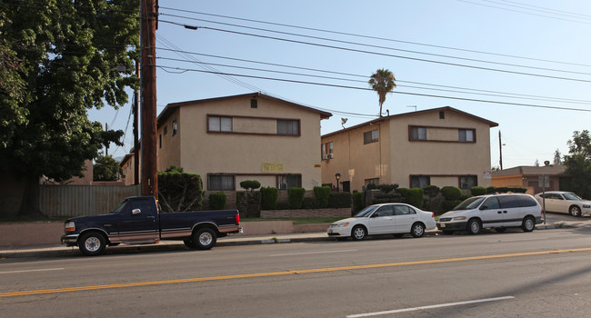 11111-11117 Lower Azusa Rd in El Monte, CA - Building Photo - Building Photo