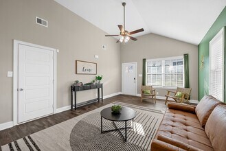 268 Dugger Dr in Clarksville, TN - Building Photo - Building Photo