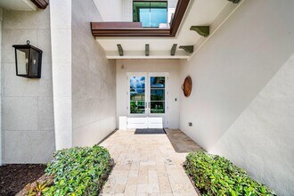 3192 Blue Cypress Ln in Wellington, FL - Building Photo - Building Photo