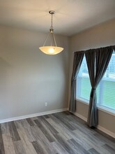 3419 NW Stratford Ln in Ankeny, IA - Foto de edificio - Building Photo