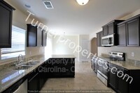 410 Finch Ln photo'