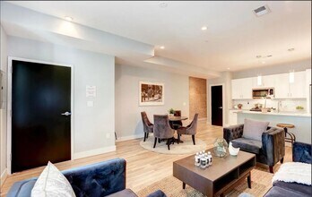 307 Taylor St NW, Unit 2 in Washington, DC - Building Photo - Building Photo