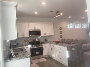 Cottages Downtown in Lafayette, LA - Foto de edificio - Building Photo