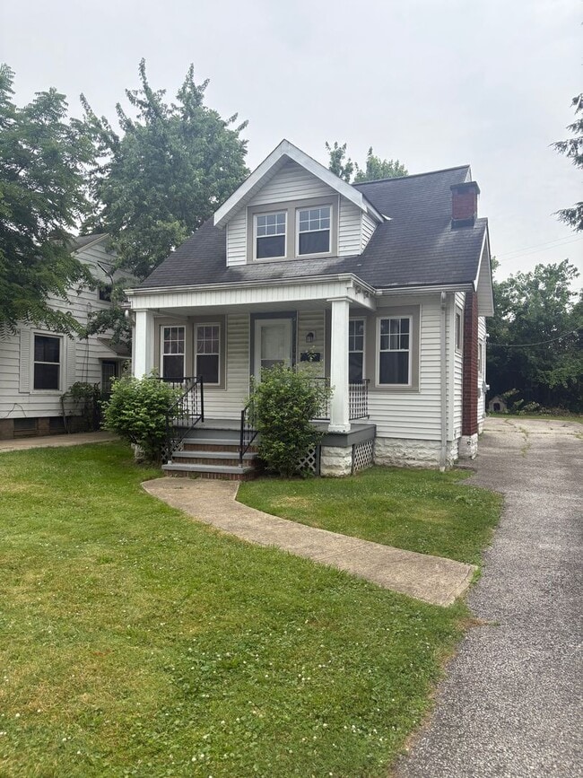 property at 11104 Plymouth Ave