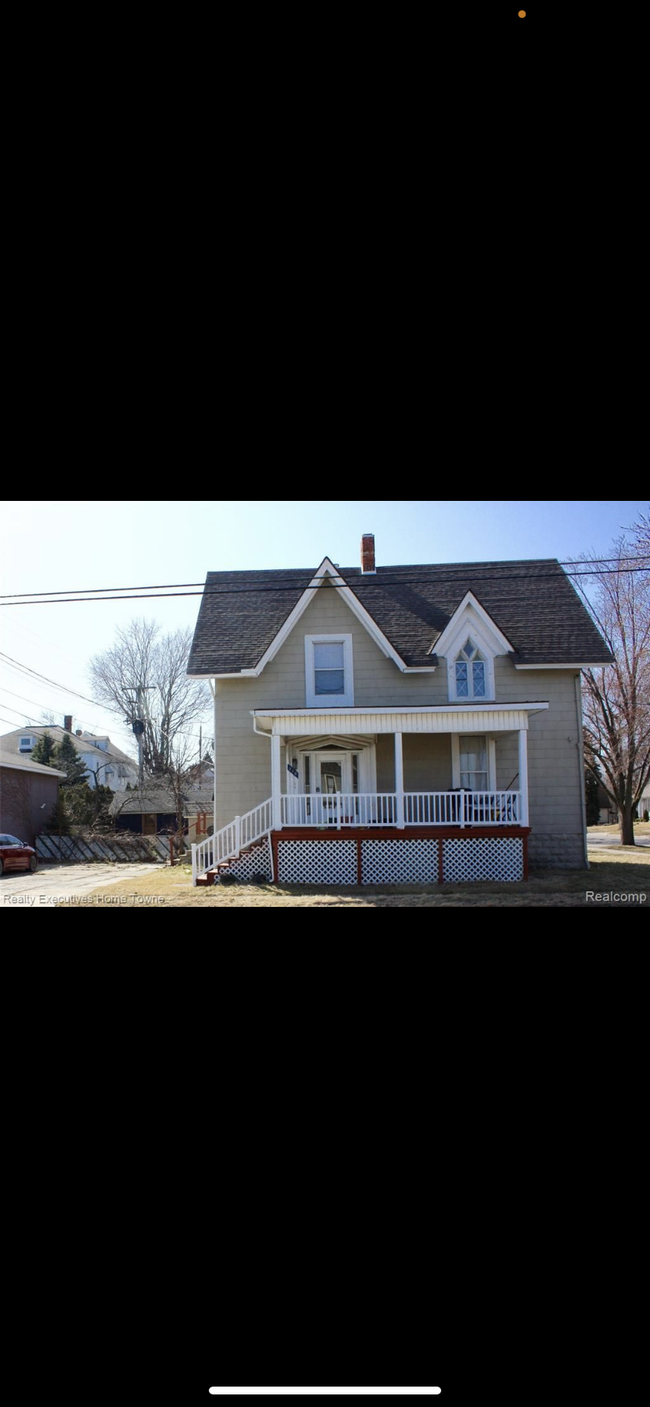 property at 520 Griswold St