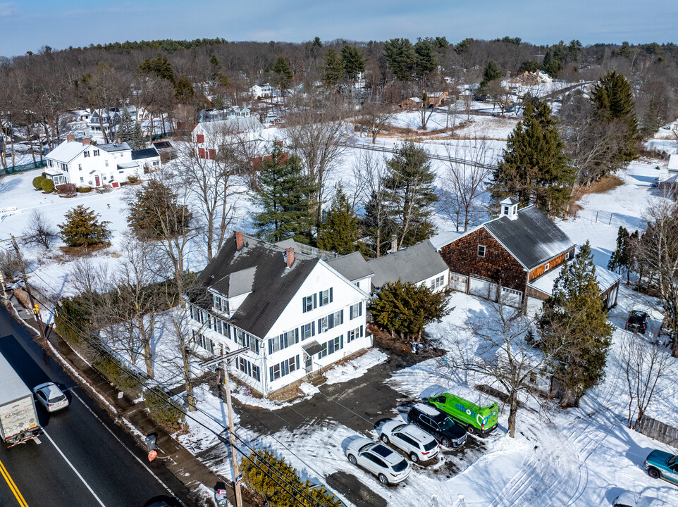 1095 Main St in Haverhill, MA - Building Photo