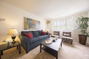 Evergreen Apartments