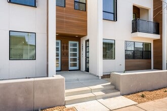 1875 Notre Dame Blvd in Chico, CA - Building Photo - Building Photo