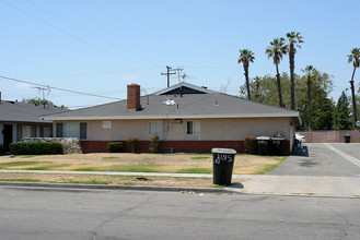 2145 S Mountain View Ave in Anaheim, CA - Building Photo - Building Photo