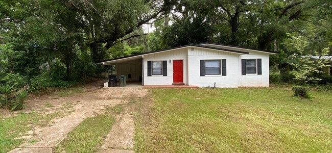 property at 2309 Pontiac Dr