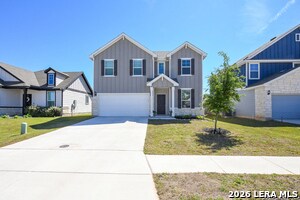 809 Beacon Hts in Seguin, TX - Building Photo
