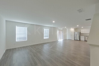 106 Flat Rock Ml Trl in Warner Robins, GA - Building Photo - Building Photo