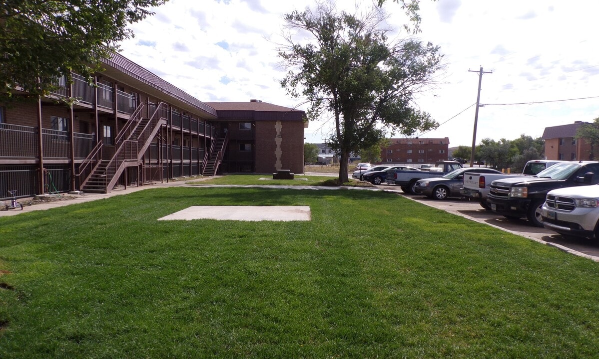 RS Apartments in Rock Springs, WY - Building Photo