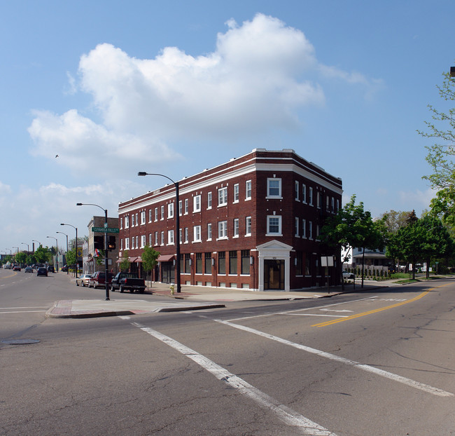 788-798 N Main St in Akron, OH - Building Photo - Building Photo