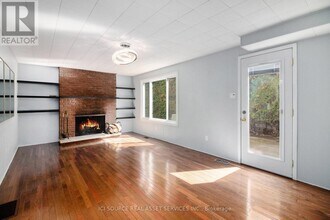 31 Wedgewood Crescent in Ottawa, ON - Building Photo - Building Photo