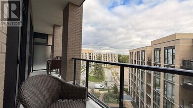 293 The Kingsway in Toronto, ON - Building Photo - Building Photo