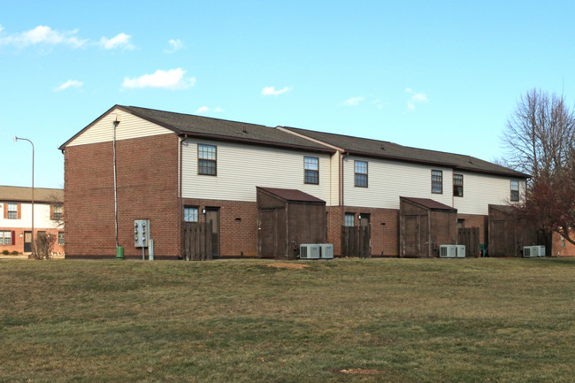 Bedford Village in Bedford, KY - Building Photo - Building Photo