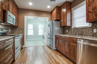 3132 Waits Ave in Fort Worth, TX - Building Photo - Building Photo
