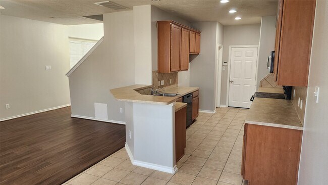 property at 11428 Hackmatack Way