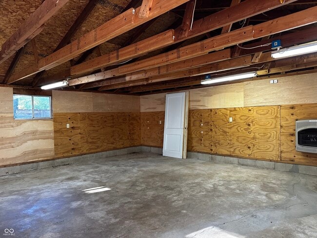 5640 Crittenden Ave in Indianapolis, IN - Building Photo - Building Photo