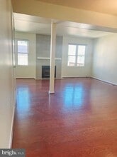 2846 Schoolhouse Cir in Silver Spring, MD - Building Photo - Building Photo