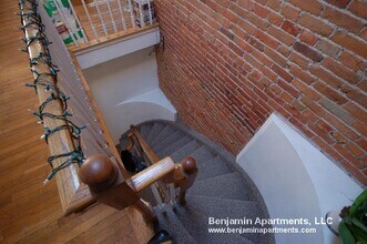 480 Massachusetts Ave, Unit 3 in Boston, MA - Building Photo - Building Photo