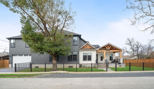 701 Archer St in Houston, TX - Building Photo - Building Photo