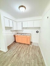 15601 Schoolcraft Rd in Detroit, MI - Building Photo - Building Photo