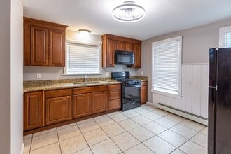 3 Murray St in Plymouth, MA - Building Photo - Building Photo