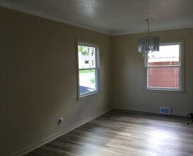 6289 Marsh Rd in Haslett, MI - Foto de edificio - Building Photo