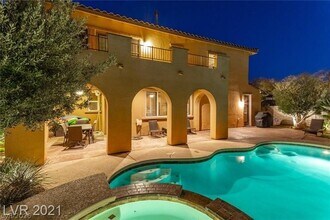 12125 Vista Linda Ave in Las Vegas, NV - Building Photo - Building Photo