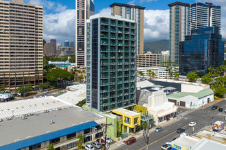 Nohona Hale in Honolulu, HI - Building Photo - Building Photo