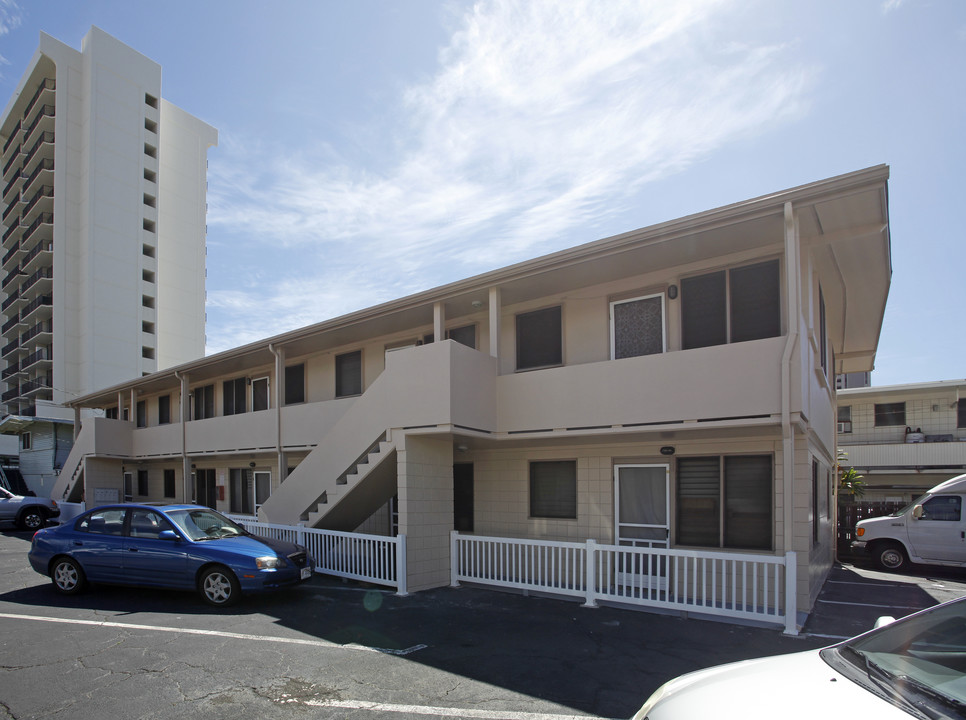 2105 Algaroba St in Honolulu, HI - Foto de edificio