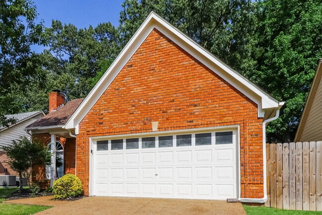 property at 2418 Lake Edge Dr