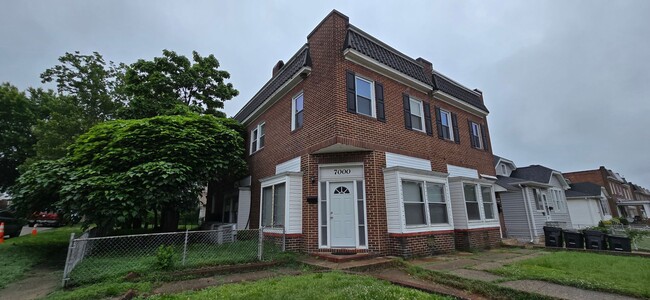 property at 7000 Dunbar Rd