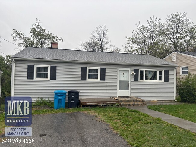 property at 4230 Moomaw Ave NW