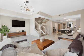 1000 99th St in Bay Harbor Islands, FL - Building Photo - Building Photo