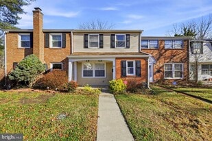 10 Raleigh Pl in Willingboro, NJ - Building Photo