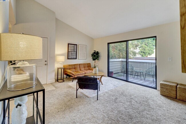 130 Eastridge Dr in San Ramon, CA - Building Photo - Building Photo