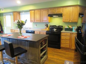 2 New Gorham Rd, Unit 2 in Westbrook, ME - Building Photo - Building Photo