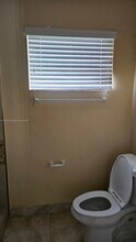 1850 NW 172nd Terrace in Miami Gardens, FL - Building Photo - Building Photo