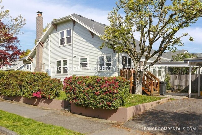 4124 SE 11th Ave in Portland, OR - Building Photo - Building Photo