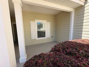 1084 NW 126 Way in Newberry, FL - Building Photo - Building Photo