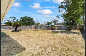 104 Foxhall Ln in Palm Coast, FL - Building Photo - Building Photo