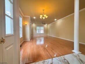 46 Gordon Cir in Parsippany Troy Hills, NJ - Building Photo - Building Photo