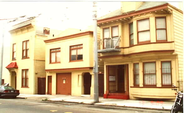 842 Presidio Ave in San Francisco, CA - Building Photo