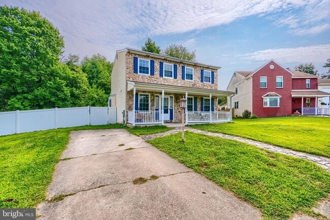 property at 7 Crestview Garth