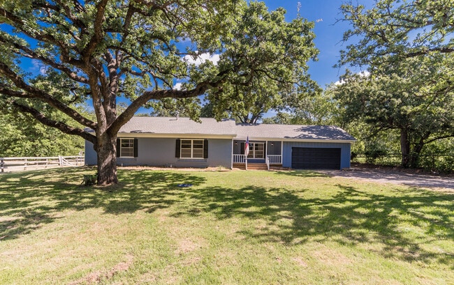 property at 1403 Harpole Rd E