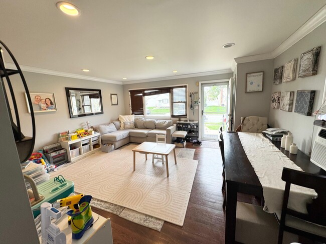 property at 93 East End Ave