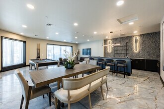 Solare in Arcadia, CA - Foto de edificio - Interior Photo